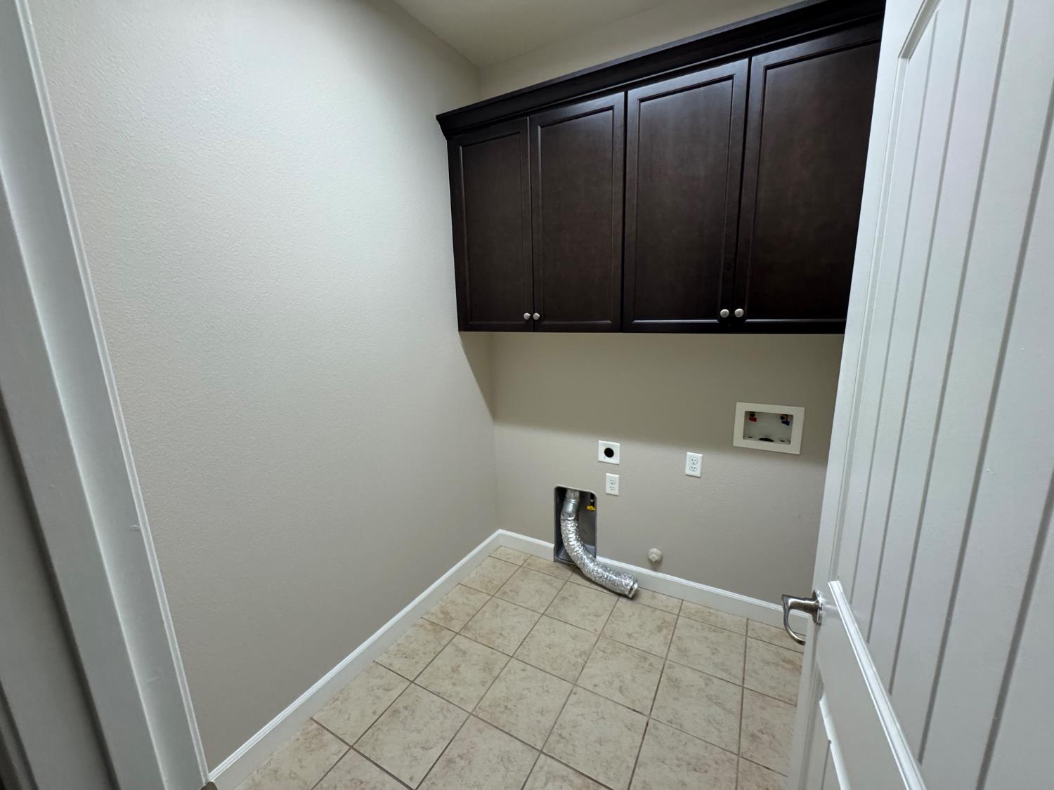 4074 Heritage Ln, Clovis, CA 93619