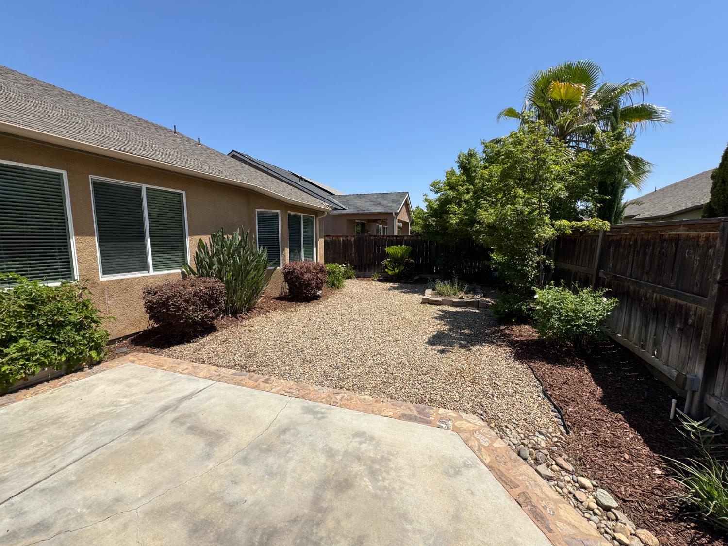 4074 Heritage Ln, Clovis, CA 93619