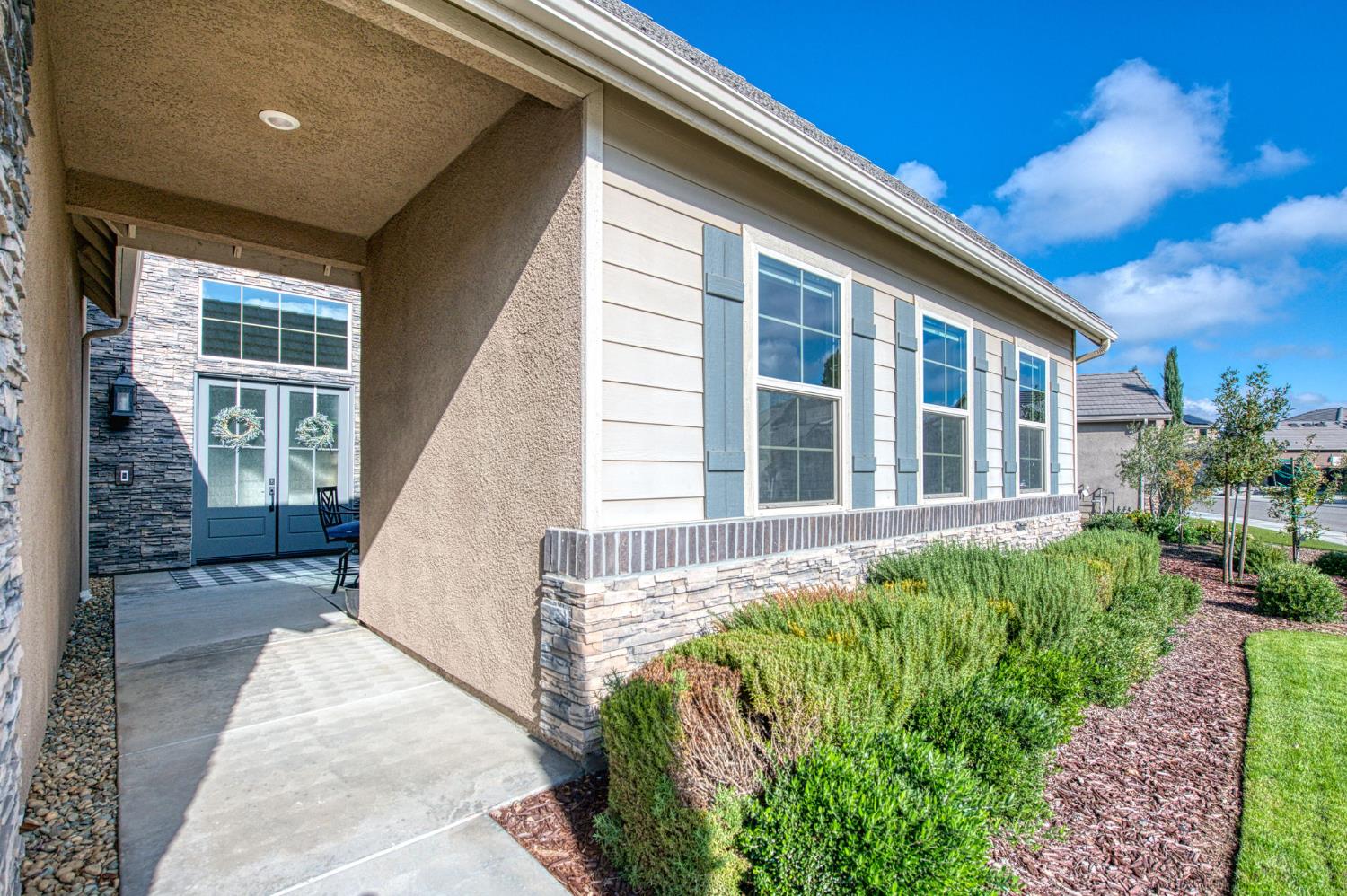 2468 E Kynzlee Ave, Fresno, CA 93730