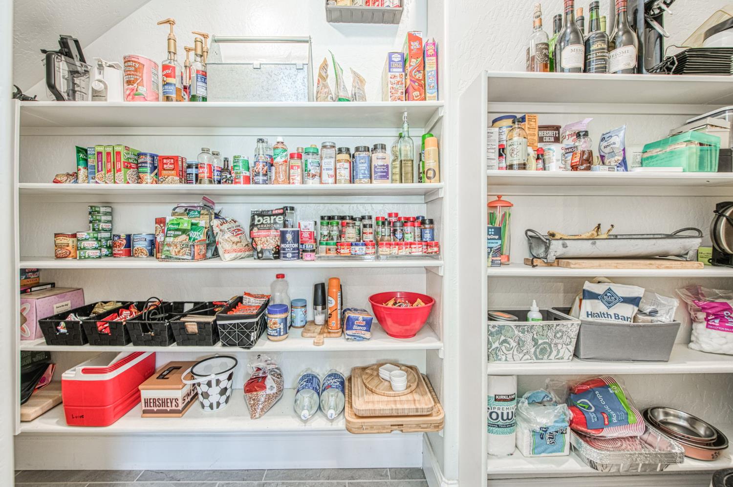 2468 E Kynzlee Ave, Fresno, CA 93730